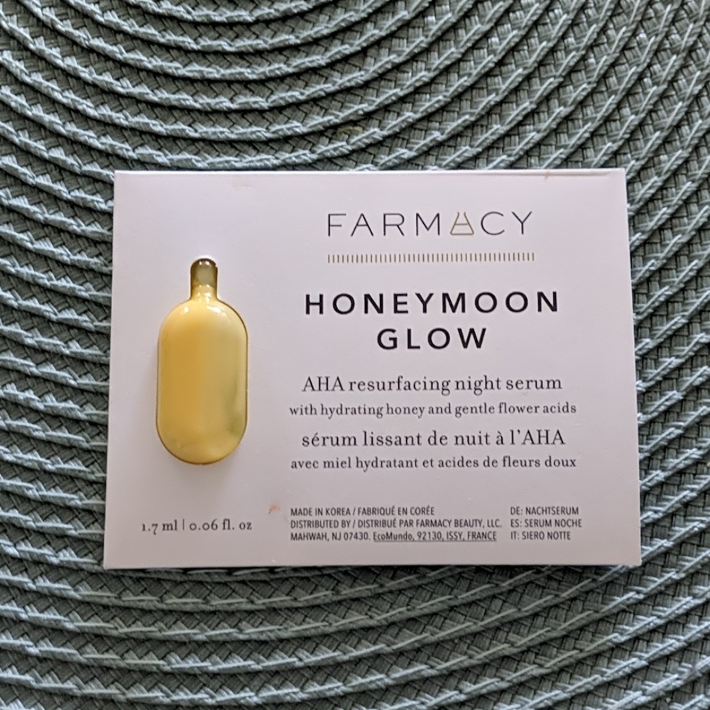 NWT Farmavy Honeymoon glow serum single